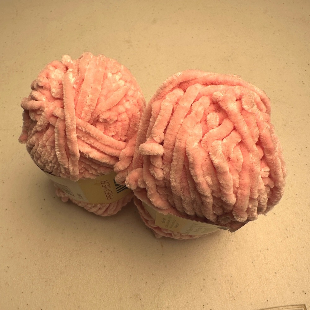 Premier Just Chenille Pink Super Bulky Yarn 2 Skeins 65yd Each Matching Lot# - Picture 4 of 4